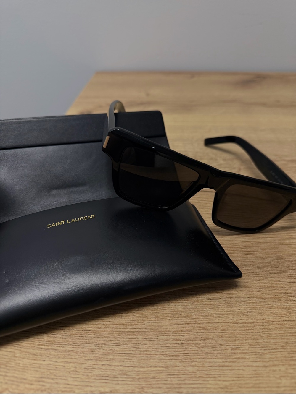 Saint Lauren Womenโs Black Sunglasses